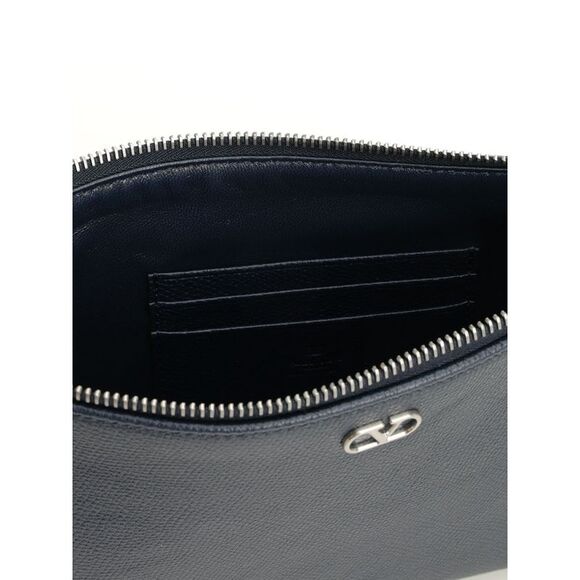 Valentino Garavani Men Vlogo Signature Pouch